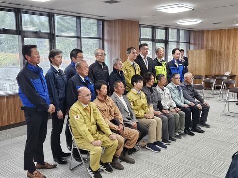 1101_2_鈴木農林水産大臣視察